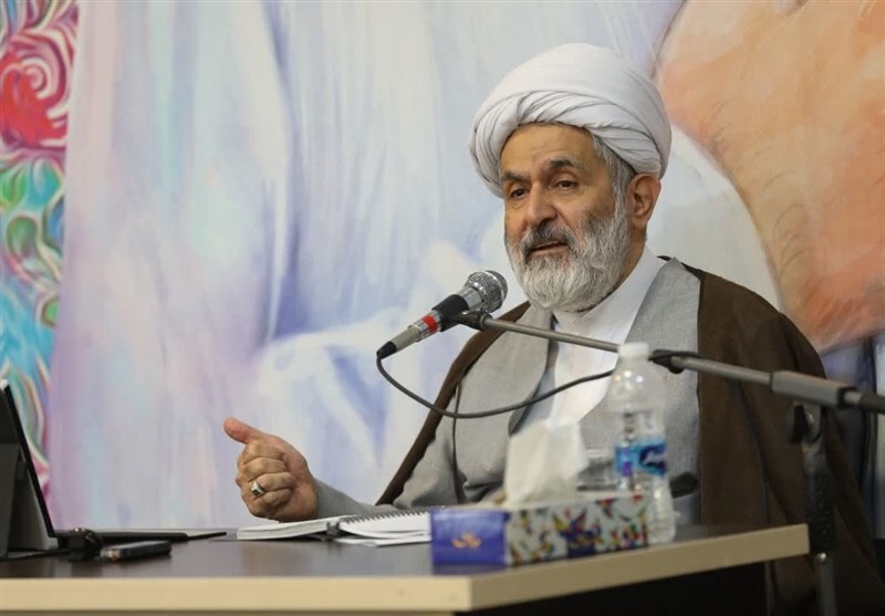 مشاور فرمانده کل سپاه: معادلات آمریکا با جهانی شدن سرود «سلام فرمانده» به هم ریخت