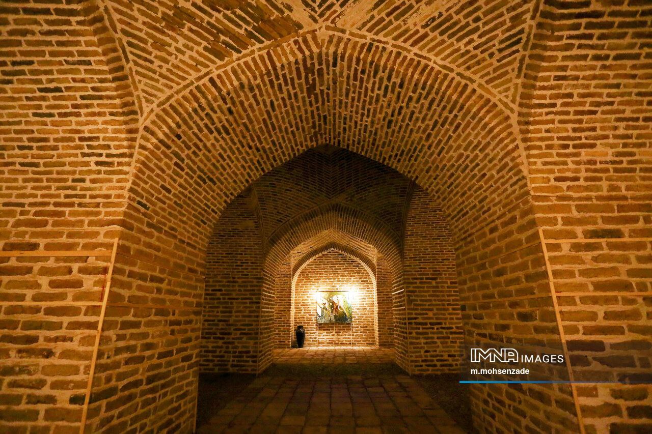 دیر گچین، مادر کاروانسراهای ایران زمین 