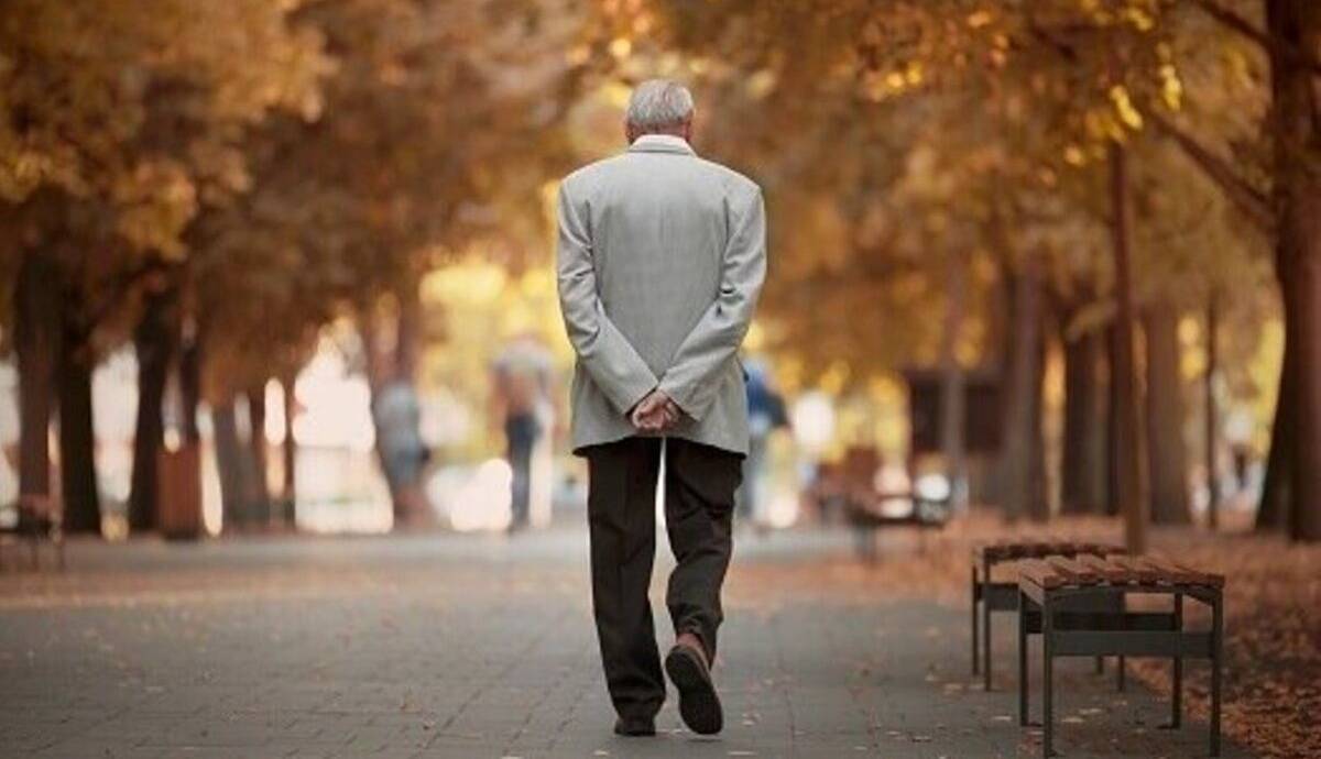 بررسی طرحهای بازنشستگی در کشورهای مختلف