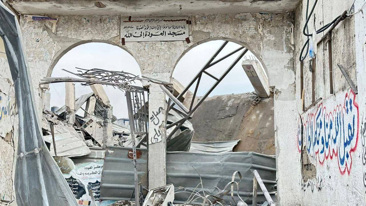 تخریب یک مسجد در غزه توسط جنگنده‌های تل‌آویو