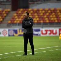 نیمکتی که نکونام با آن آشنایی ندارد!