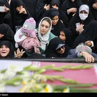عکس/ استقبال از پیکر ۸ شهید گمنام در قزوین