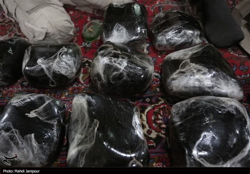 کشف ۹۳ کیلو تریاک از یک خانه در مشهد