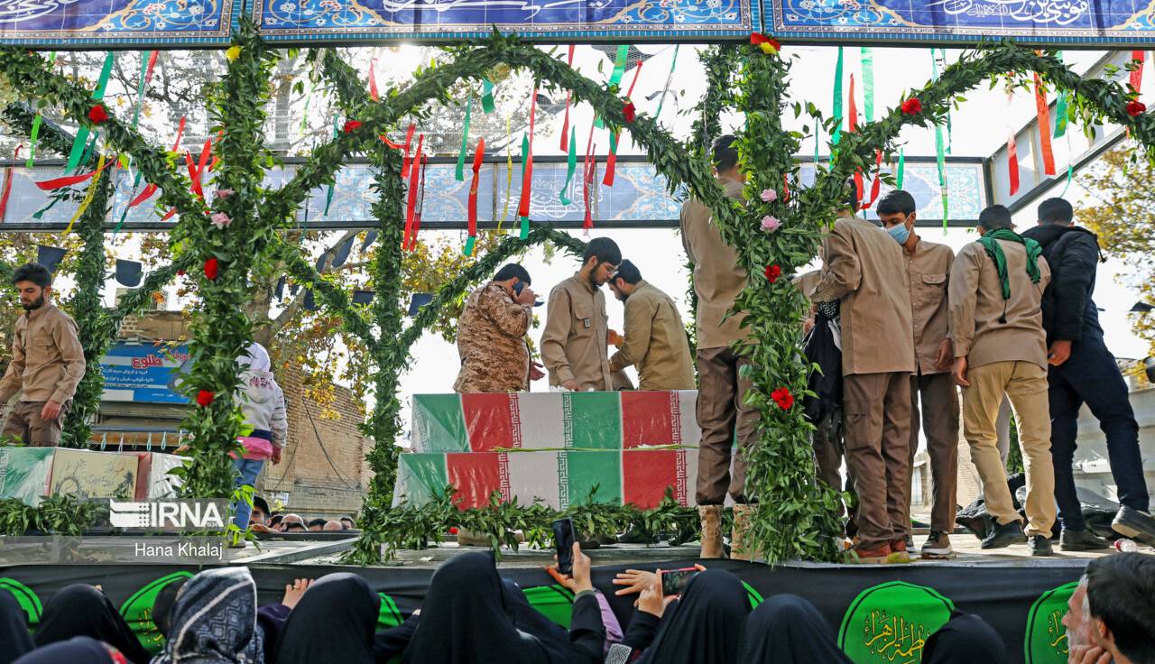 پیکر ۱۱۰ شهید گمنام در تهران تشییع می‌شود