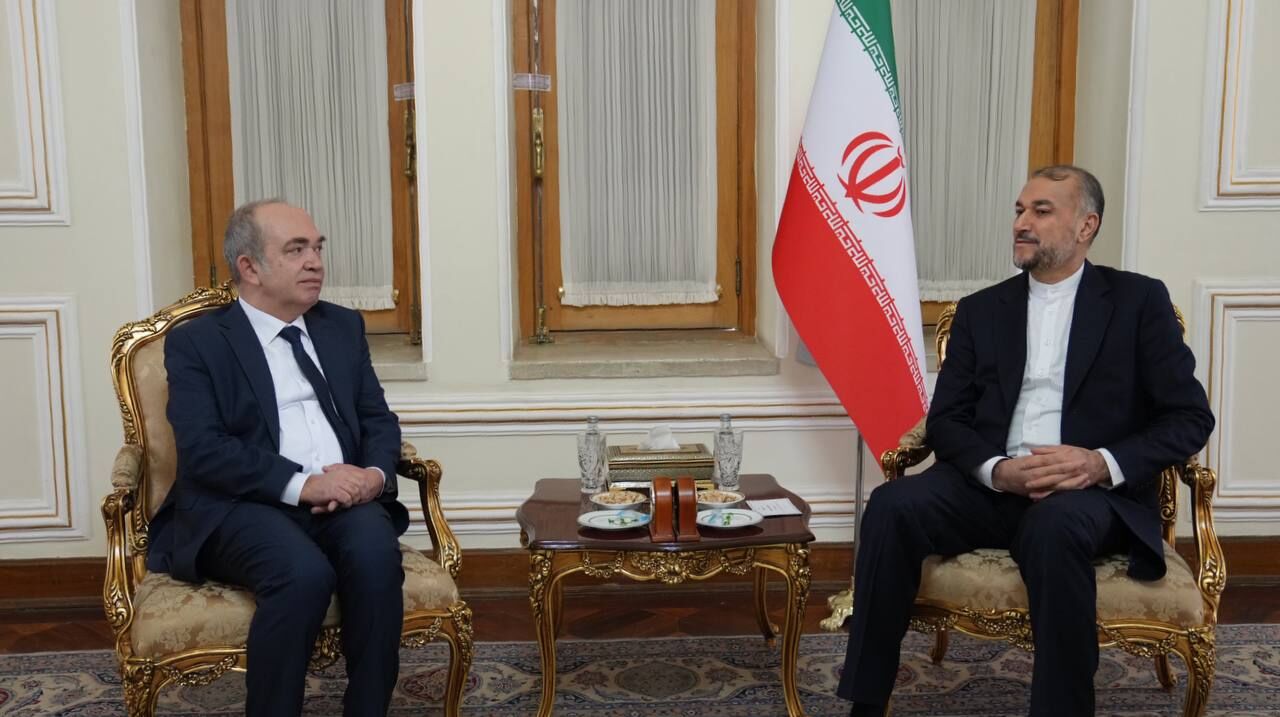 سفیر بوسنی و هرزگوین استوارنامه خود را تقدیم به امیرعبداللهیان کرد