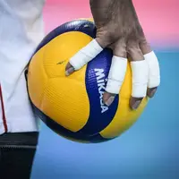بازداشت ۴۲۴ نفر در یک مسابقه والیبال!