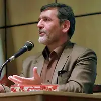وزیر احمدی‌نژاد: باید شهوت خبر اول دادن را از برخی مقامات بگیریم