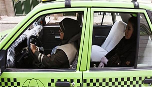 تاکسی هوشمند بانوان در قم راهاندازی شد