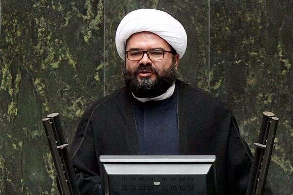 نیکبین خطاب به قالیباف: از حیثیت مجلس دفاع کنید
