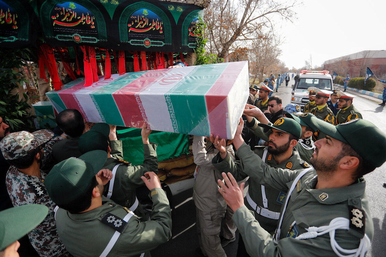 استقبال از ۴ شهید گمنام در همدان
