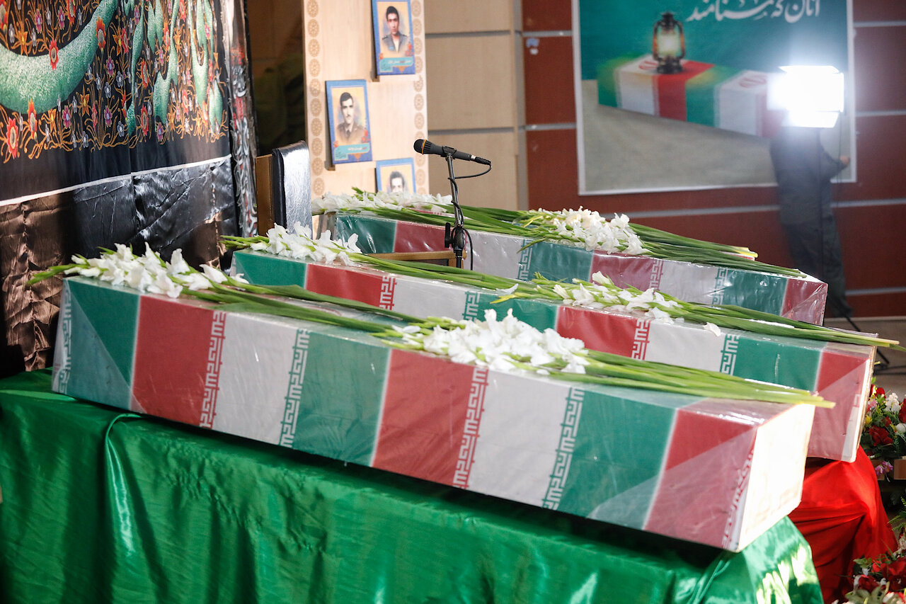 استقبال از ۴ شهید گمنام در همدان