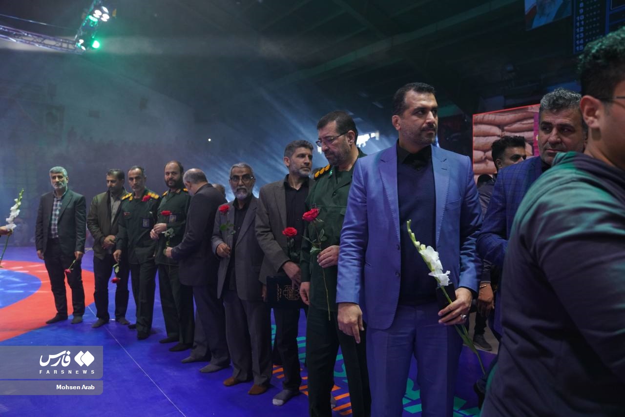 عکس/ مهمان ویژهٔ مسابقات کشتی آزاد انتخابی تیم ملی