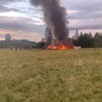 یک فروند هواپیمای نظامی‌ در کازرون سقوط کرد