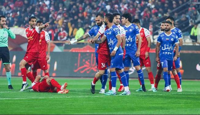 انگشت اتهام پرسپولیس به سوی بازیکن استقلال