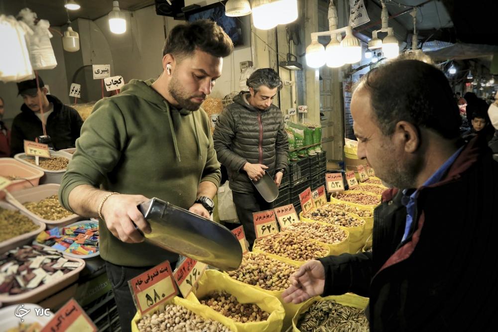 بازار همدان در آستانه شب یلدا