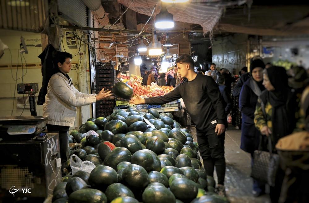 بازار همدان در آستانه شب یلدا