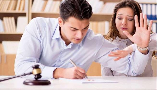 متاهلم و یکهویی وسط یک رابطه اشتباه افتادم