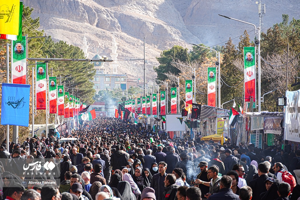 عکس/ آغاز آیین سالگرد شهادت حاج قاسم در کرمان