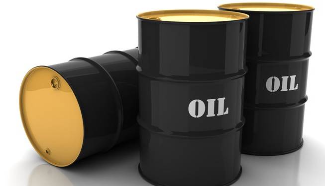 بازار نفت تحت تاثیر کاهش تولید آمریکا و تنش‌های غرب آسیا 