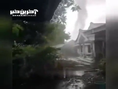 گردباد عظیم در در جاوا تیمور اندونزی