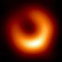دومین تصویر سیاه چاله بزرگ کهکشان M87 نظریه نسبیت عام اینشتین را تأیید می‌کند