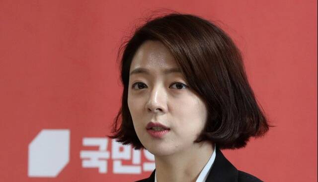 یک قانون‌گذار دیگر کره‌جنوبی در خیابان مورد حمله قرار گرفت