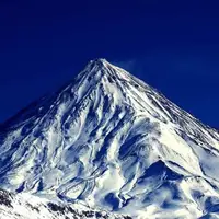 اتفاق عجیب، قله دماوند کلاه به سر شد