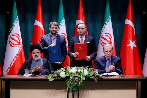 سفیر ایران در آنکارا: گشایشهای جدیدی در مناسبات با ترکیه ایجاد میشود