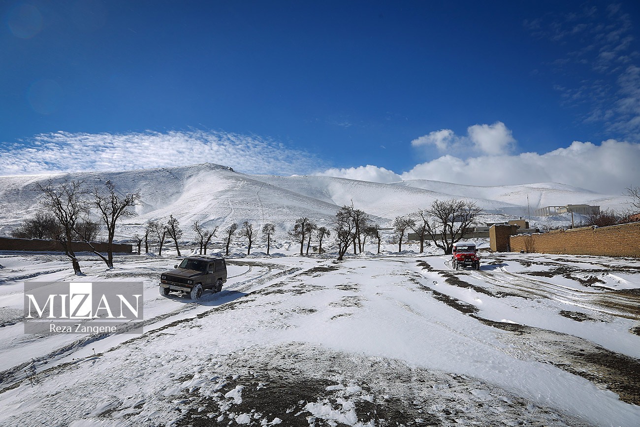 عکس/ بارش برف در همدان