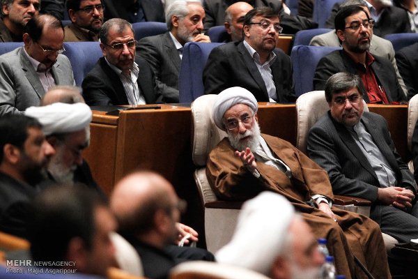واکنش علی جنتی به انتقادات از پدرش در ماجرای ردصلاحیت‌ها
