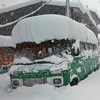 تصاویری از حجم باورنکردنی برف در روستای کانی