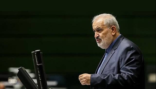 وزیر صمت: خودروسازان ایرانی باید خود را با تحولات جهانی منطبق کنند