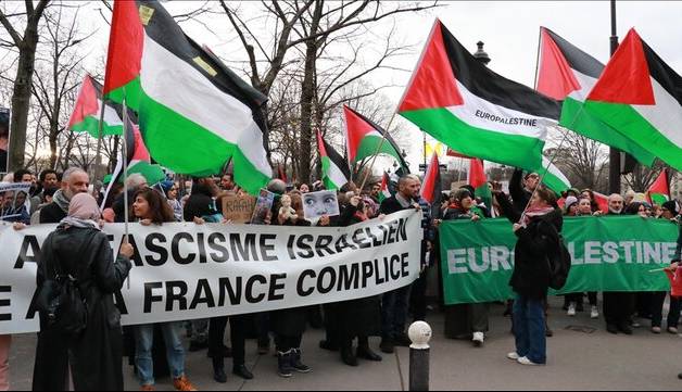 تجمع صدها نفری مردم فرانسه در اعتراض به قتل عام در رفح