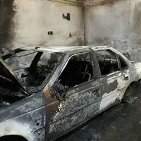 آتش‌سوزی خودرو درون پارکینگ منزل مسکونی در شهرک پردیس کرمانشاه