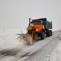 بازگشایی محور ۹۵ روستای لرستان؛ راه ۵ روستای دلفان مسدود است