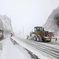 برف، ۲۰ محور روستایی در آذربایجان‌ غربی را مسدود کرد