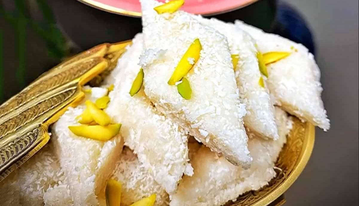 طرز تهیه یک شیرینی ساده برای پذیرایی عید