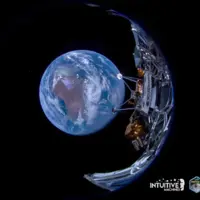 فرودگر ماه و تصویری از زمین