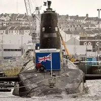 آزمایش موشکی ناموفق انگلیس از روی زیردریایی  