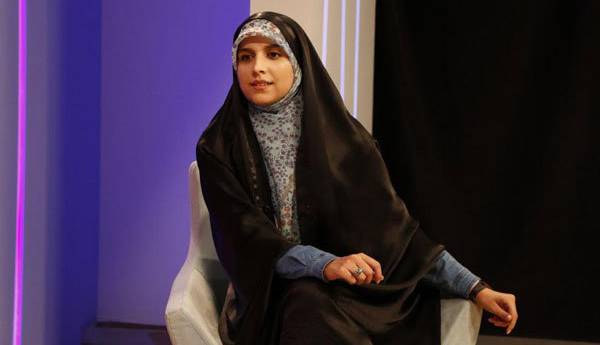 انتقاد شدید مژده لواسانی از دبیر جشنواره فجر