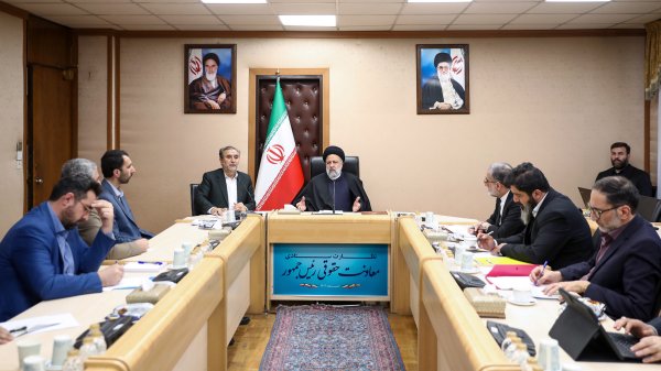 دستور رئیس جمهور برای احقاق حق ایران از کشورهای زورگو و پرتوقع