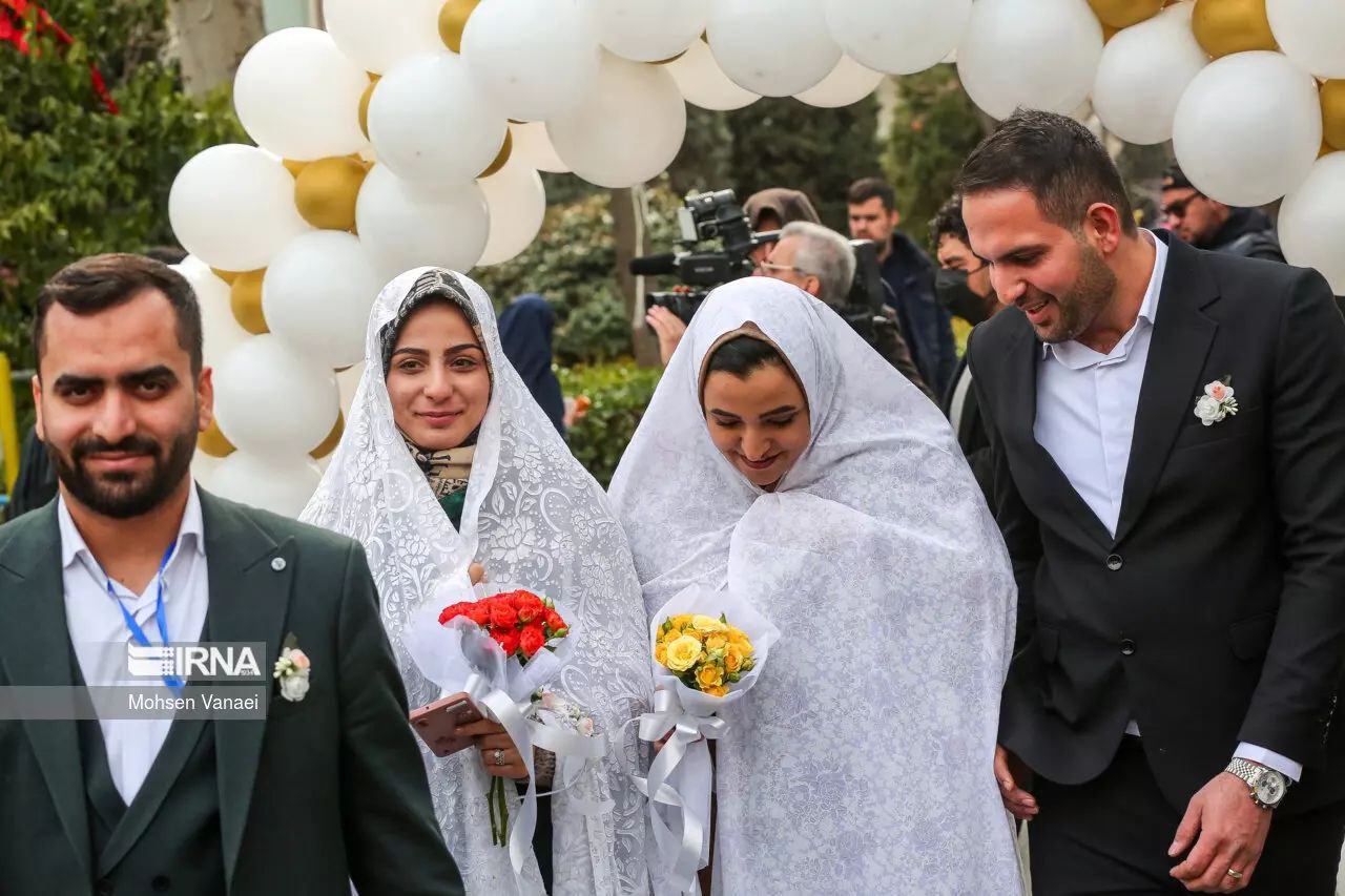 عکس/ جشن ازدواج دانشجویی در دانشگاه تهران