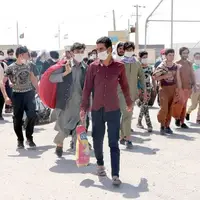 شرق گزارش داد: چشم‌به‌راه جوان ایرانی رد‌ مرز شده