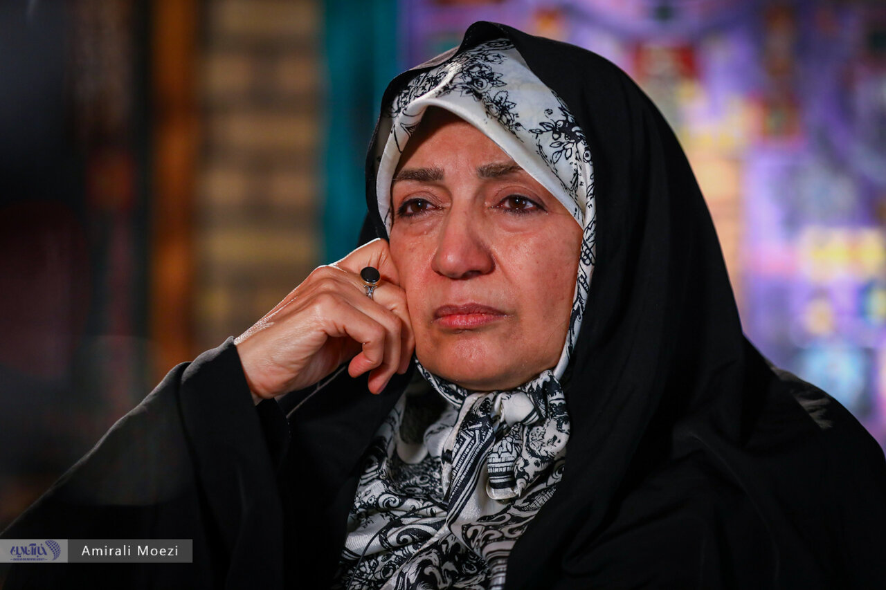 همسر رئیس دفتر روحانی: من استقلال رای دارم اما حضور همسرم فرصت‌هایی برایم ایجاد کرد