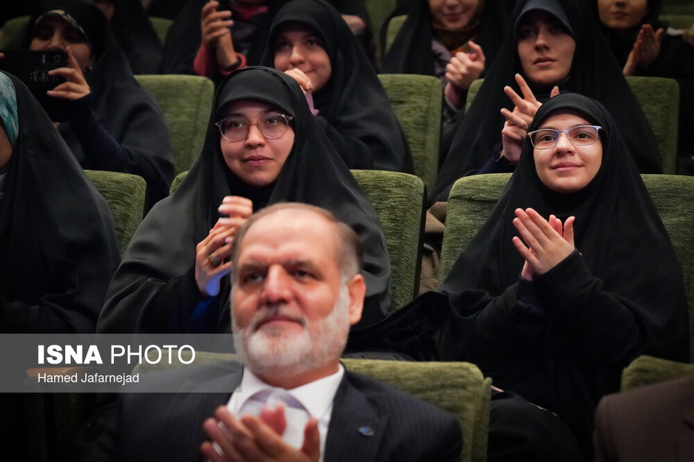 عکس/ لحظاتی از پرتاب موفقیت آمیز ماهواره «پارس۱» در پژوهشگاه فضایی ایران