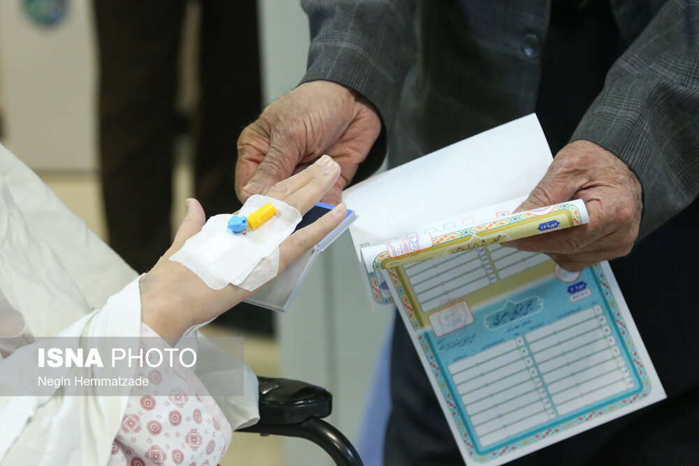 عکس/ حضور مردم تهران پای صندوق های اخذ رای   