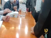 پیرمرد ۱۰۰ ساله تربت‌حیدریه رأی خود را به صندوق انداخت