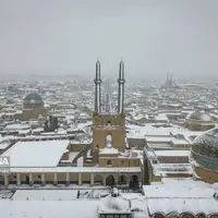 تصاویری زیبا و چشم‌نواز از بارش برف در یزد