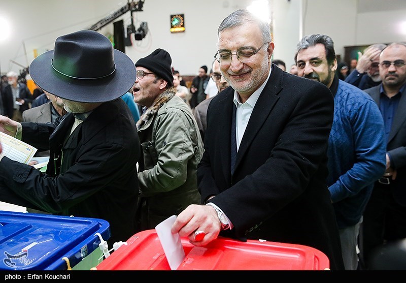 عکس/ علیرضا زاکانی شهردار تهران پای صندوق رای 