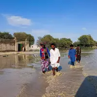 نه آب داریم نه غذا؛ روایت سیل‏ زده‏‌های بلوچستان از ۶ روز آبگرفتگی